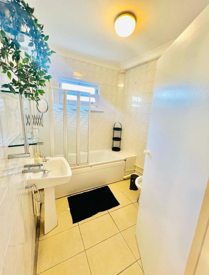 The Vista Apartment لندن المظهر الخارجي الصورة